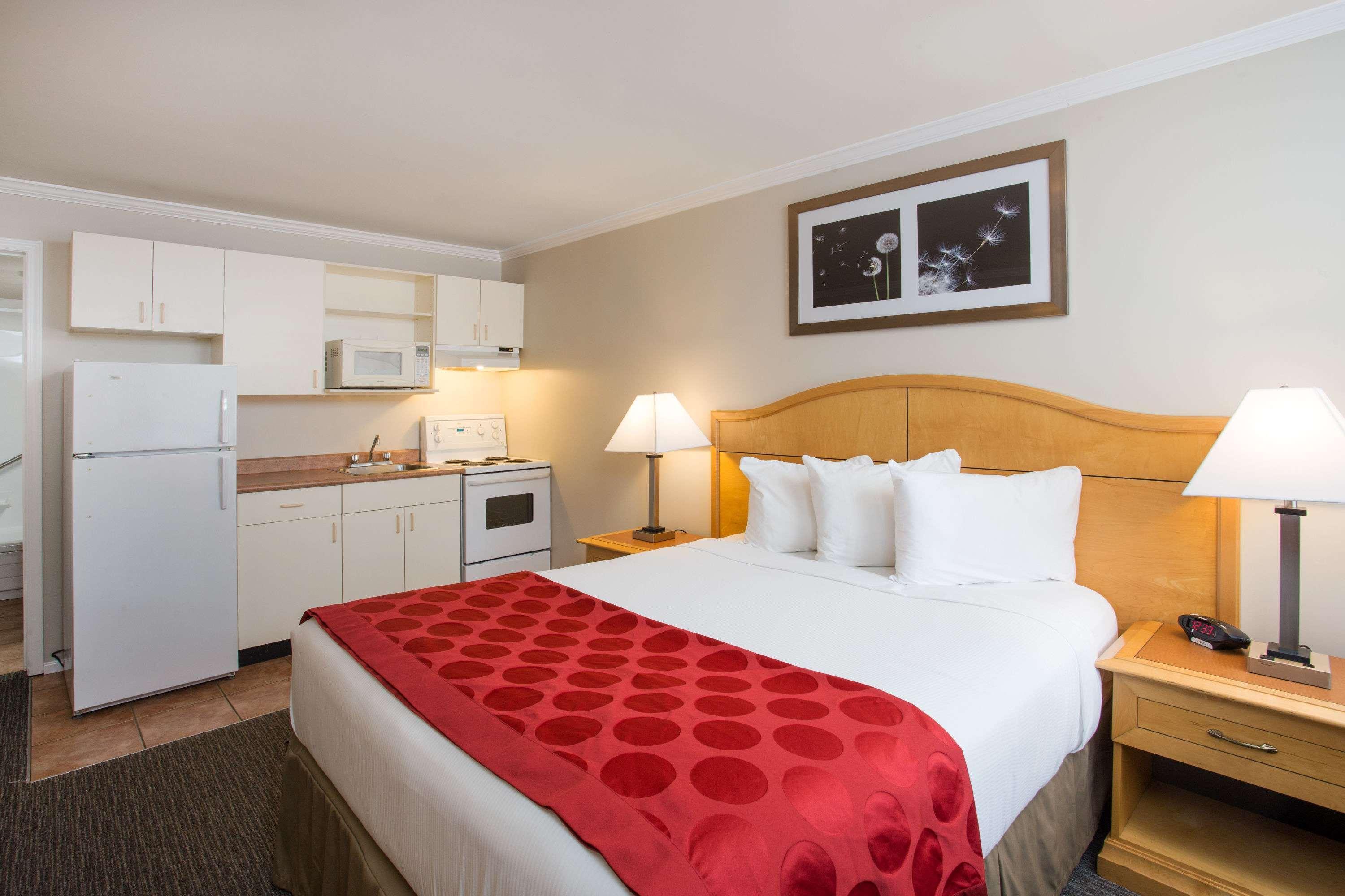 Ramada By Wyndham Duncan Cowichan Valley Esterno foto