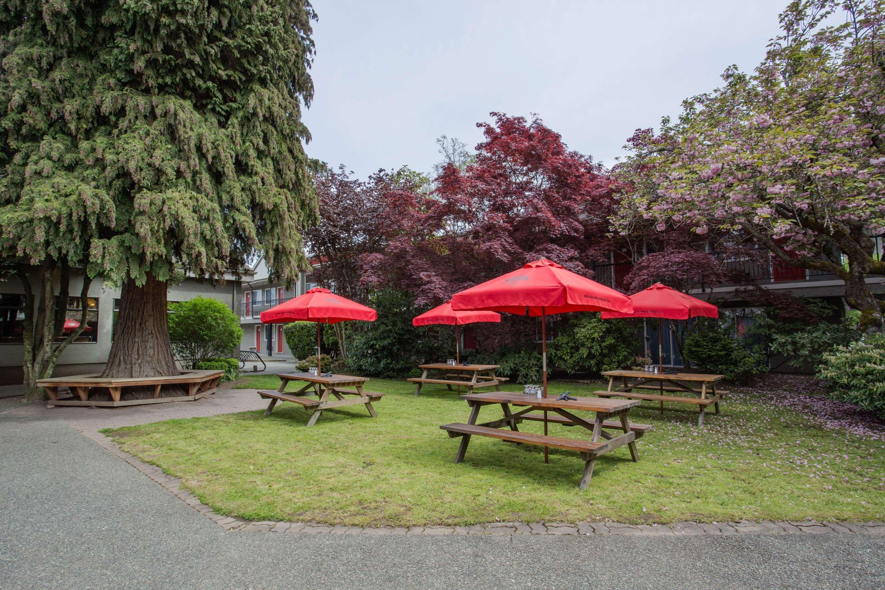 Ramada By Wyndham Duncan Cowichan Valley Esterno foto